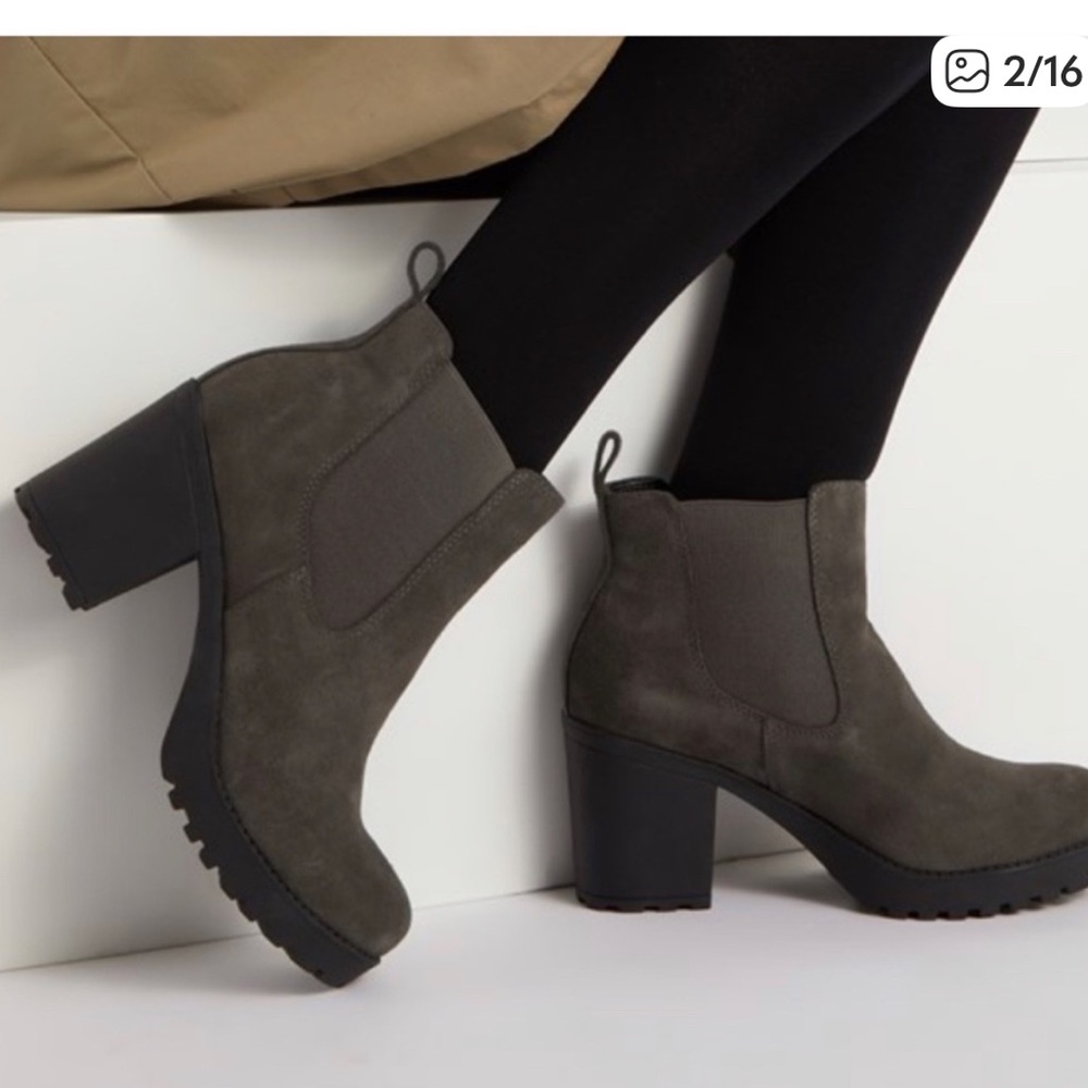 Little Burgundy Bianca Slip on Suede Leather Platform Block Heel  Booties 7.5